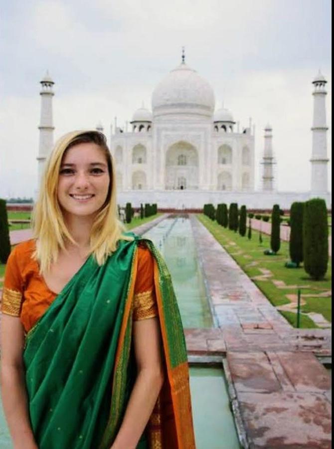 Zigzag Homestay Agra  Buitenkant foto
