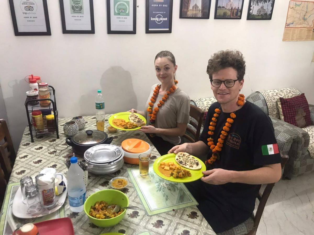 Zigzag Homestay Agra  Buitenkant foto