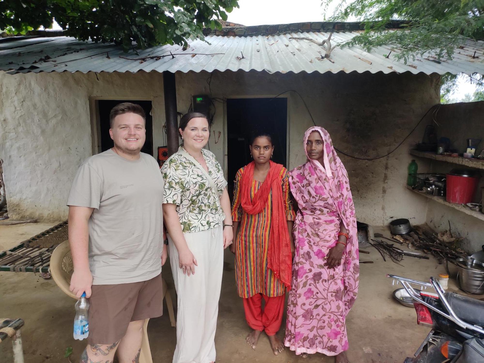 Zigzag Homestay Agra  Buitenkant foto